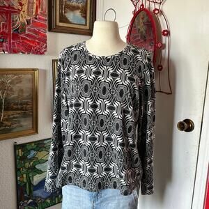city hearts black white swirl bohemian long sleeve shirt